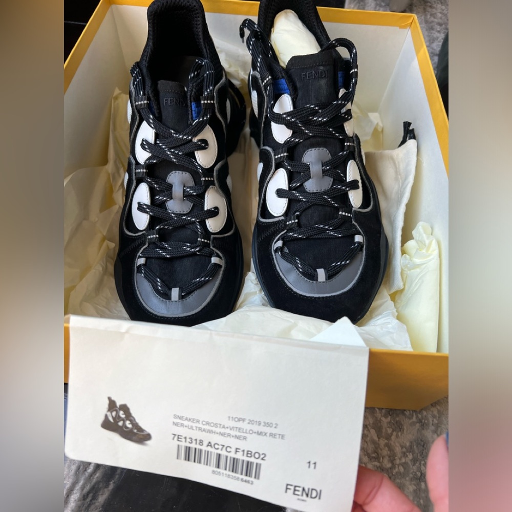 Men’s Fendi Tennis Shoes size 11